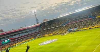 Kaizer Chiefs e Fenya Sundowns ka Mokgwa o Latelagalegale