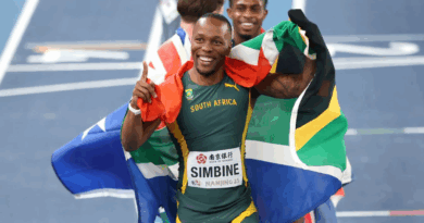 Akani Simbine o tšwela pele ka go buša lebelo la 100m!