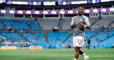 Mailula o nagana go tsenela Chiefs goba dihlopha tše dingwe