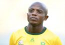 Zakhele Lepasa o kgauswi le go saenwa ke Siwelele FC