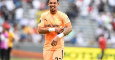 Sundowns ba bušetša maemo a Bafana Bafana